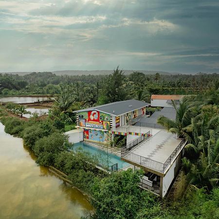 Downtown Arambol - The River Side Hostel Экстерьер фото